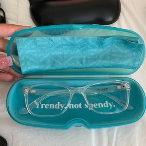 Blue light blocking glasses